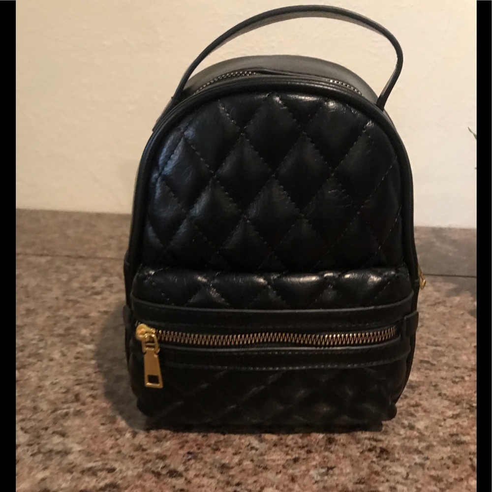 Cute mini  Back Pack I have 3 colors